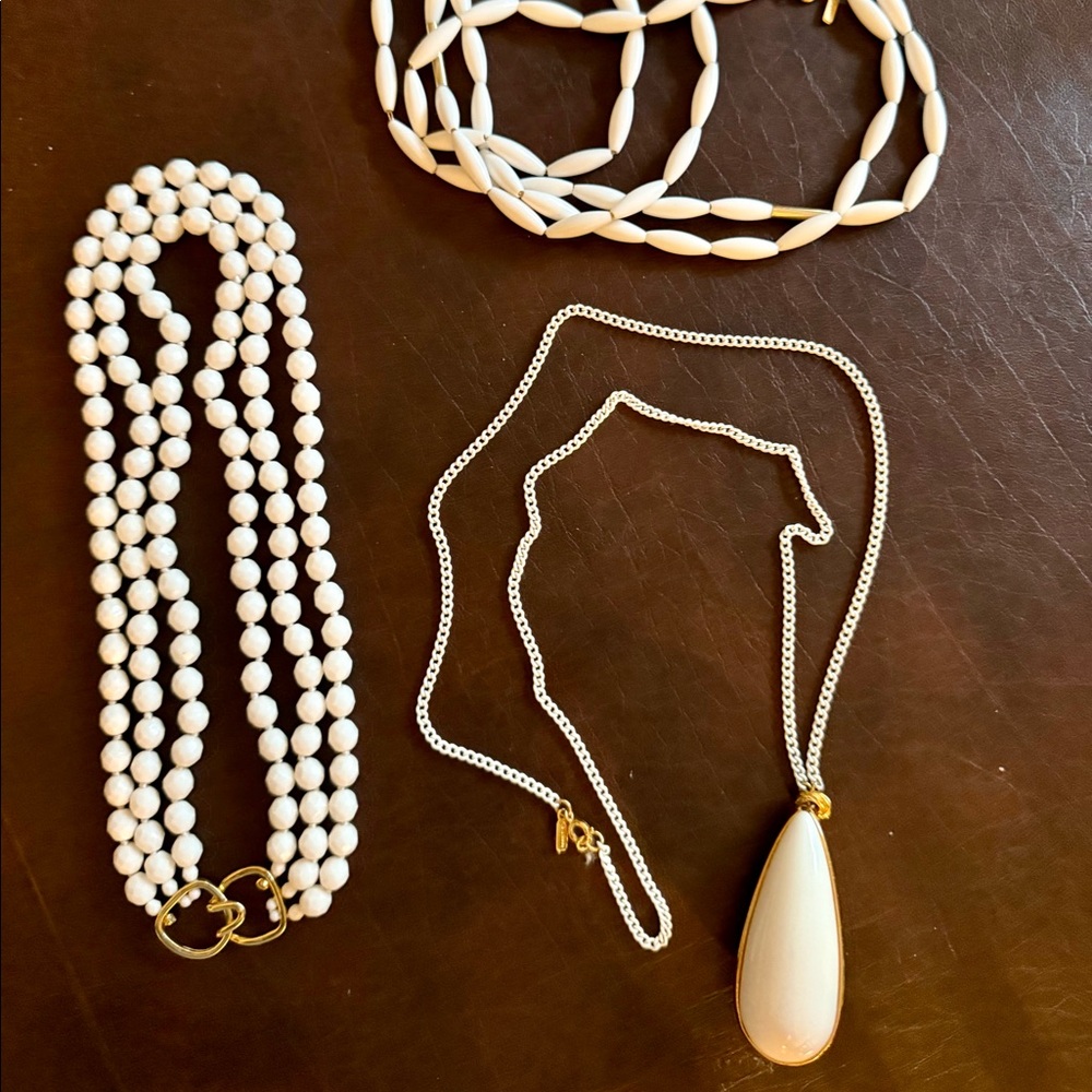 Lot of 3 vintage Monet necklaces